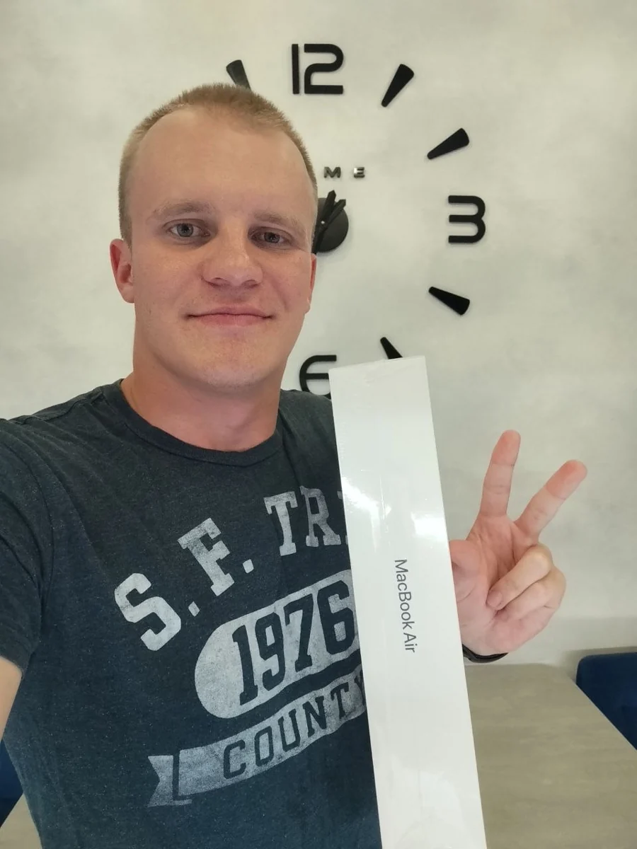 Получатель приза прошлой акции: MacBook Air